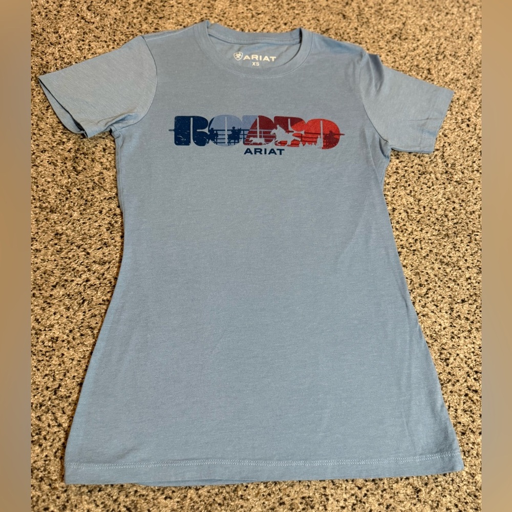 ARIAT Rodeo Women’s Super Soft Heather Light Blue Short-Sleeved T-Shirt XS